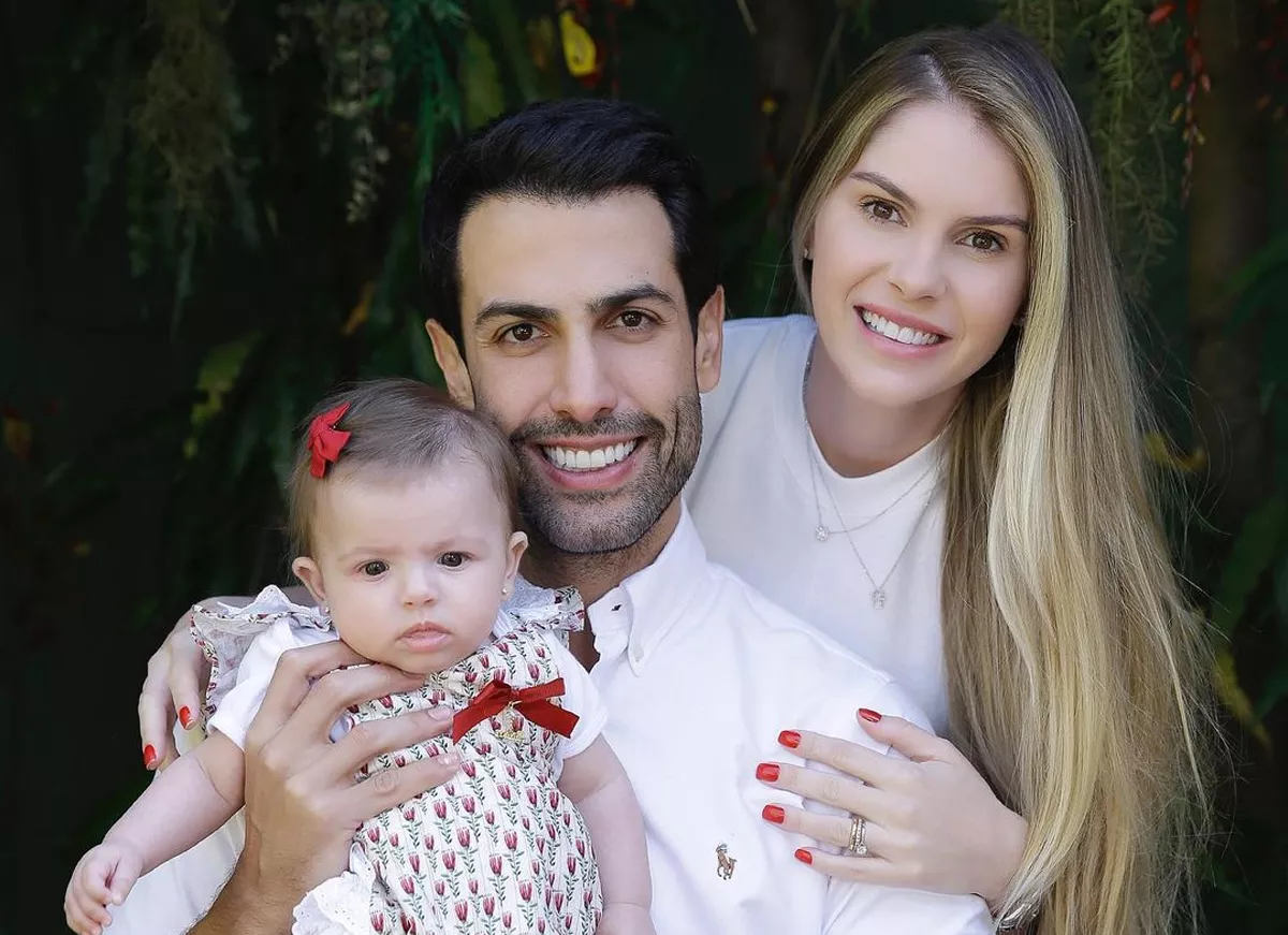 Ayla, Gustavo Theodoro e Bárbara Evans (Reprodução/Instagram)