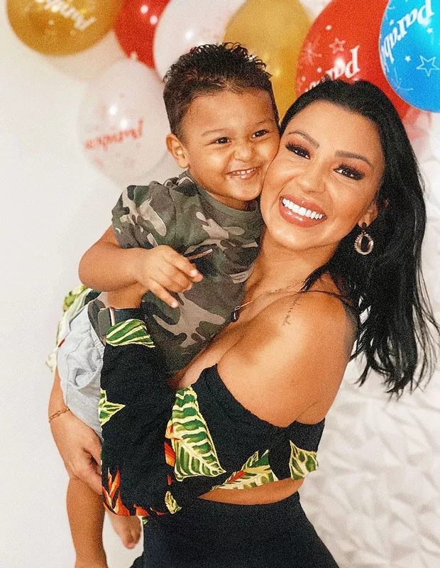 Jenny Miranda e Enrico (Reprodução/Instagram)