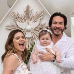 Viih Tube e Eliezer com a filha, Lua