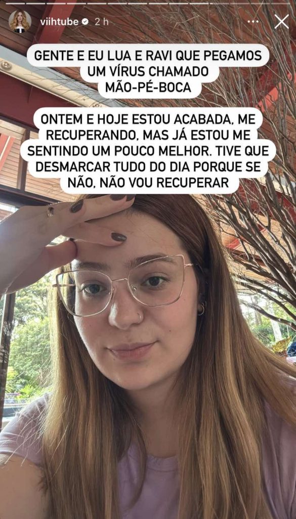 Viih Tube e filhos são diagnosticados com doença mão-pé-boca