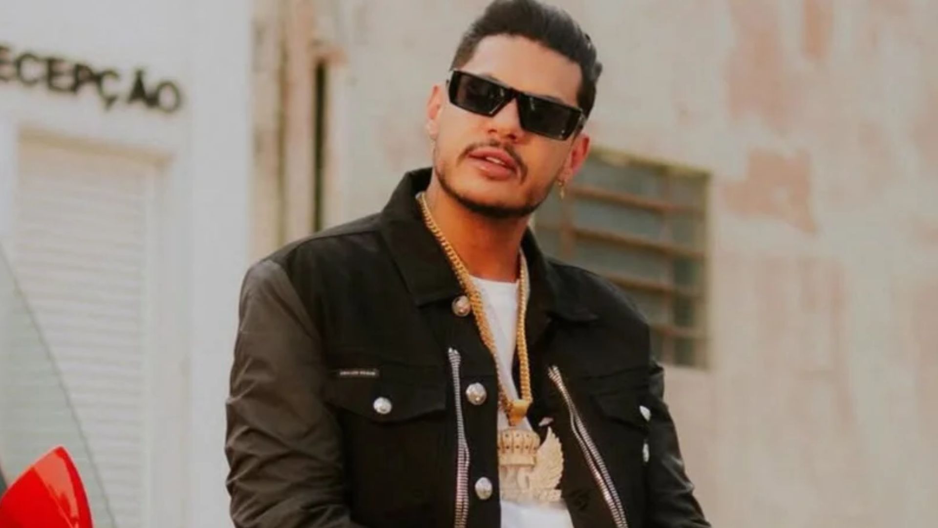 Quem é Rapper Hungria? Conheça o cantor que está internado por consumo ...